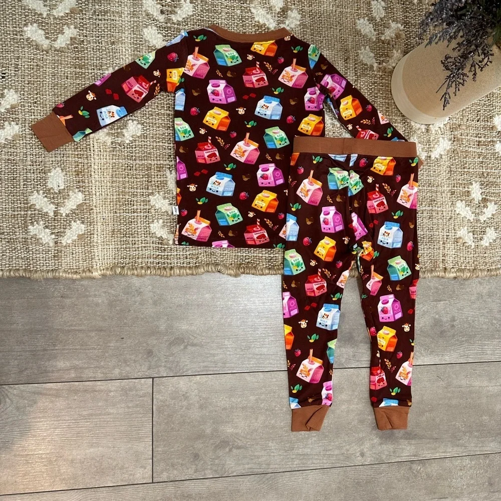 New Boutique Bamboo Milk Theme Long Sleeve Pajamas Set 12-18 Months Boy Girl